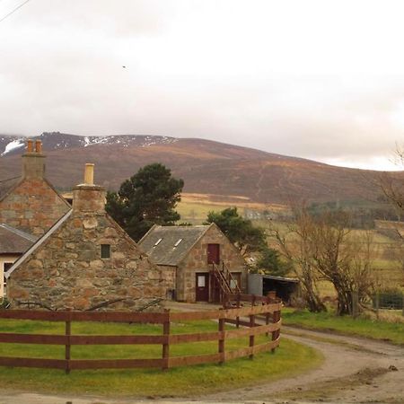 Ben View Aberlour Luxury Barn Conversion Apartment Exterior photo